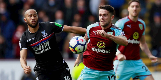 伯恩利 对阵 哈德斯菲尔德，投注技巧，预测，伯恩利1.36赔率获胜