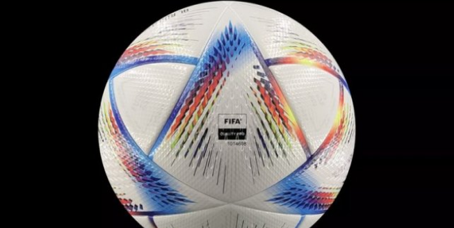 2022年世界杯裁判高科技:使用半自动越位检测技术