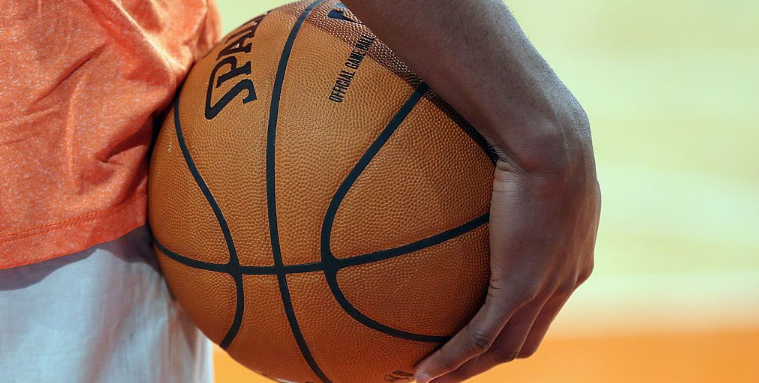 NBA，芝加哥公牛队 VS 费城76人队，赔率盘口，76人让分-5