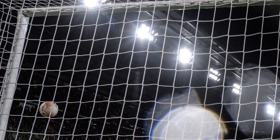 西甲，比利亚雷亚尔 vs 皇家马德里，赔率盘口预测，皇家马德里让分-0.5，获胜赔率2.12