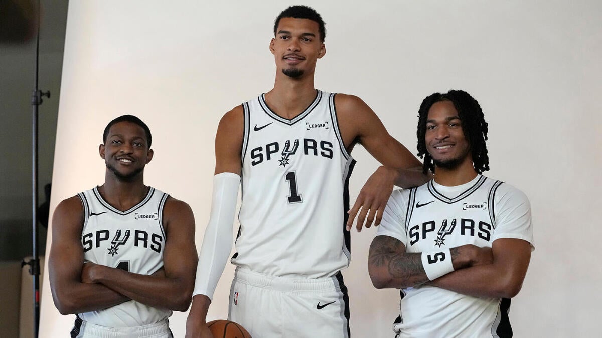 马刺新星维克托·温班亚马今夏似乎又长高了 | 这让整个NBA都感到恐惧
