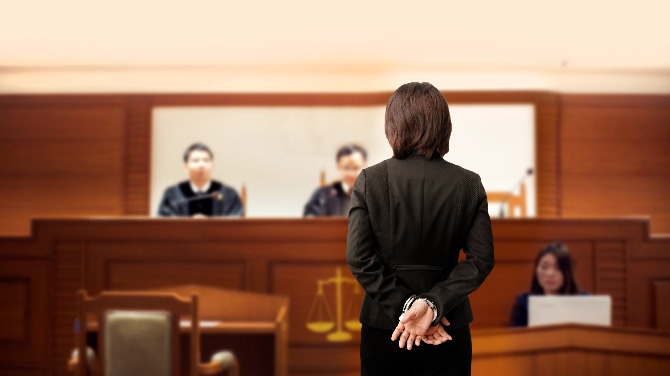 中国法院判处明家犯罪集团成员死刑