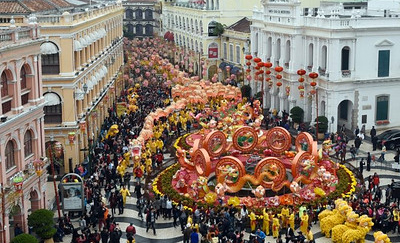 澳门备战黄金周 | 预计游客量与博彩收入双增长