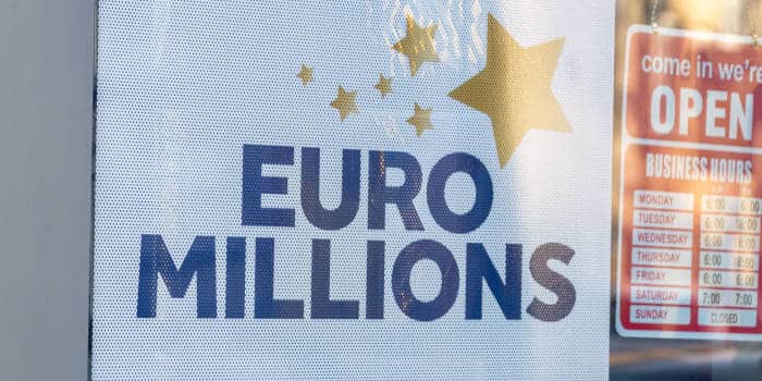 英国欧洲百万彩票周五中得3500万美元大奖