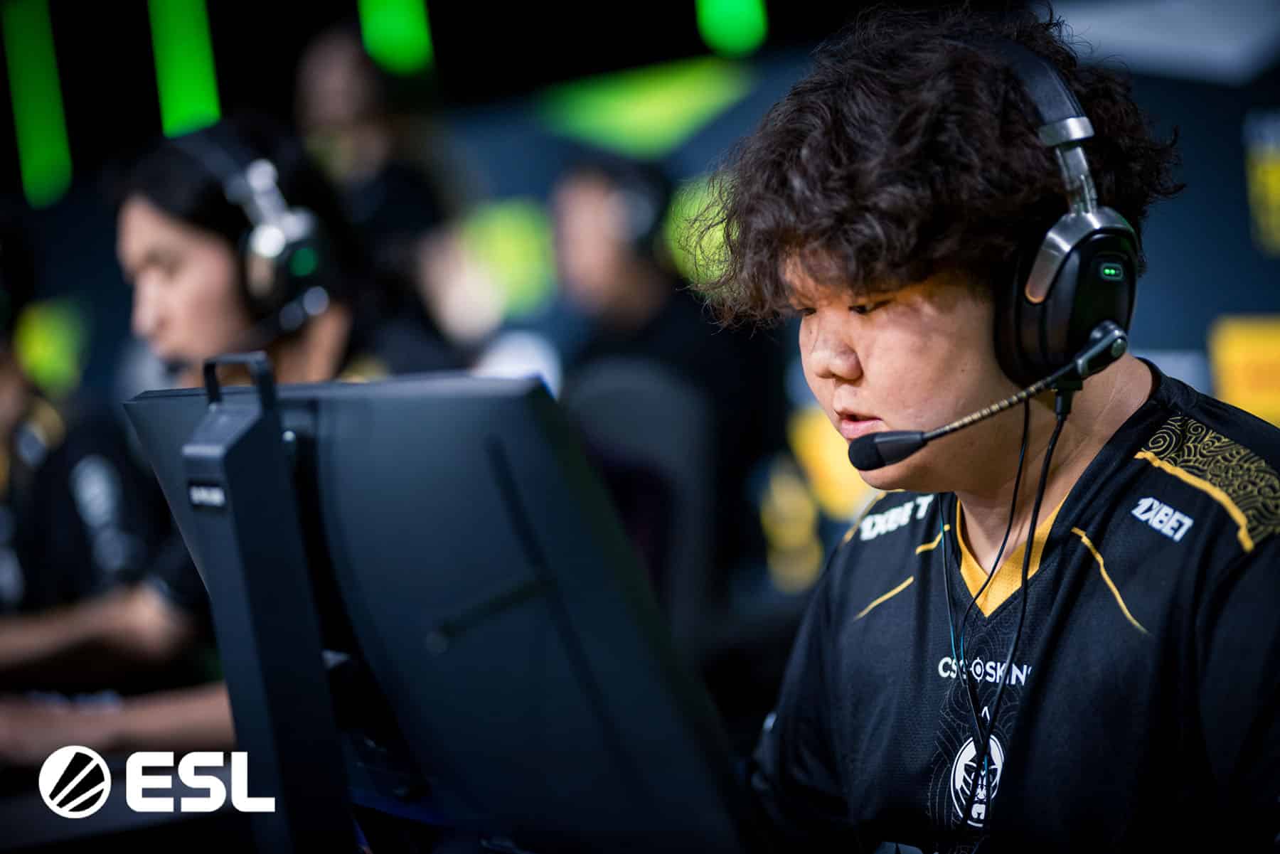 蒙古族战队荣登十月CS2地区排名榜首