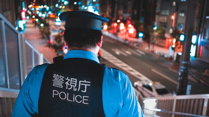 日本 | 少年因7000次访问在线赌场被转介至儿童指导中心
