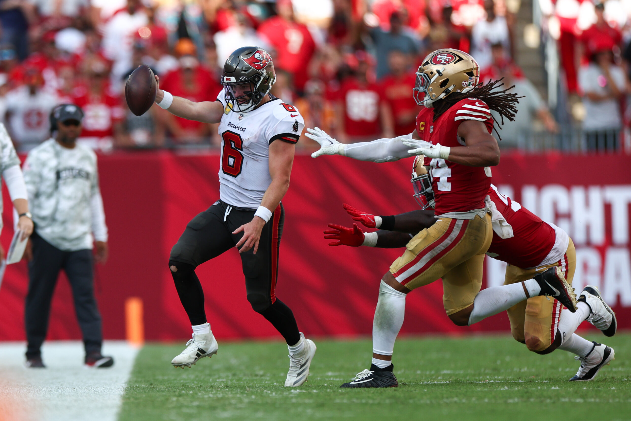 旧金山49人队 vs 坦帕湾海盗队 | 预测 | 球员特设盘口 | 最新赔率（第6周）