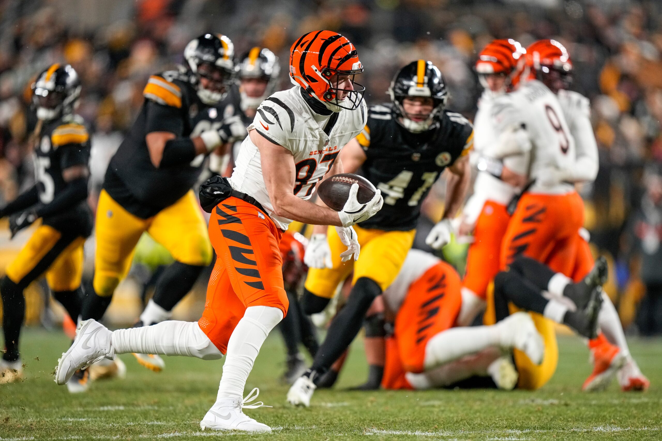 第7周NFL人工智能预测 | 全部15场比赛让分盘与大小分预测