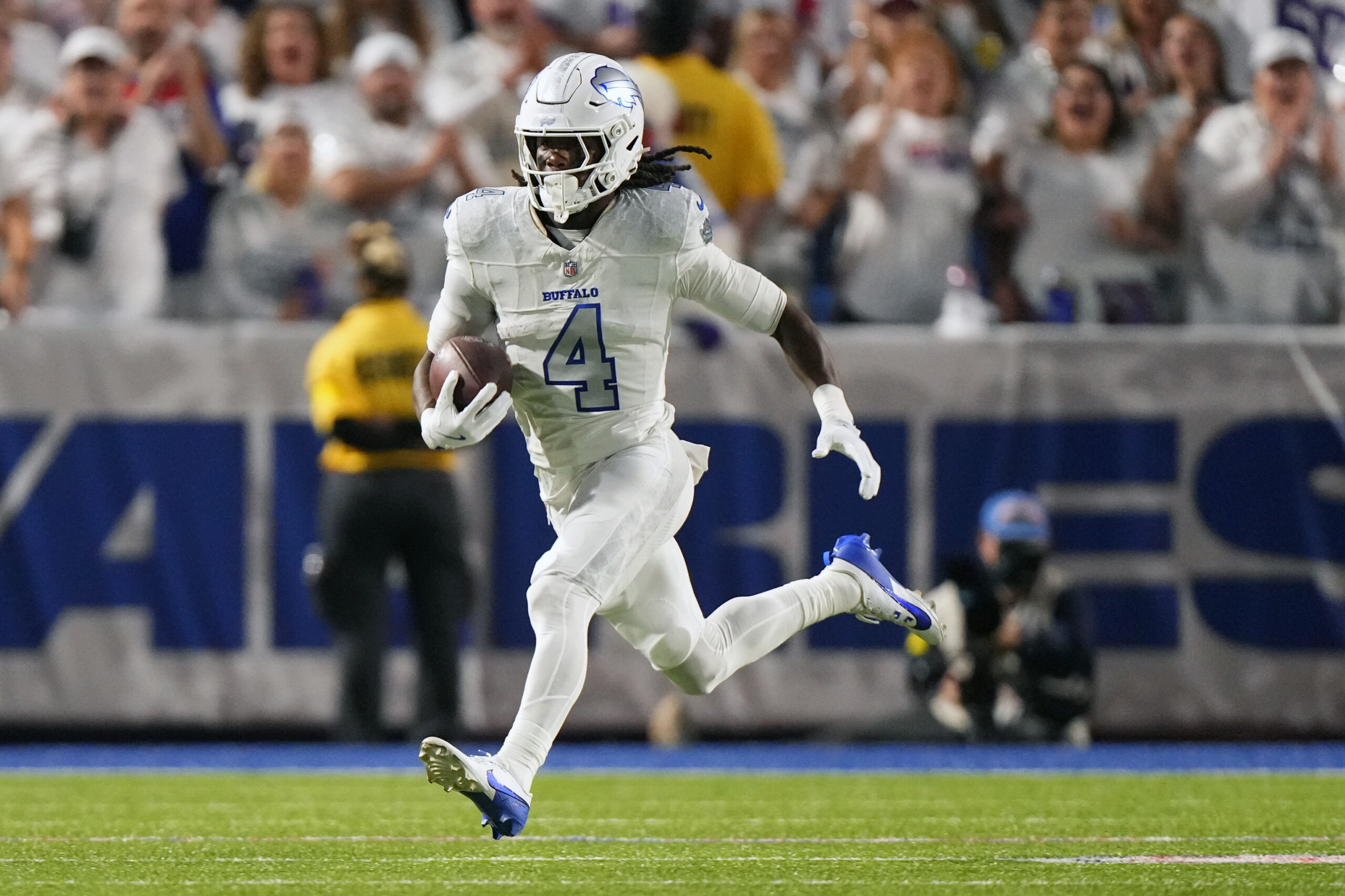 周一晚足球赛 | 布法罗比尔队 vs 亚特兰大猎鹰队 | 球员特设投注