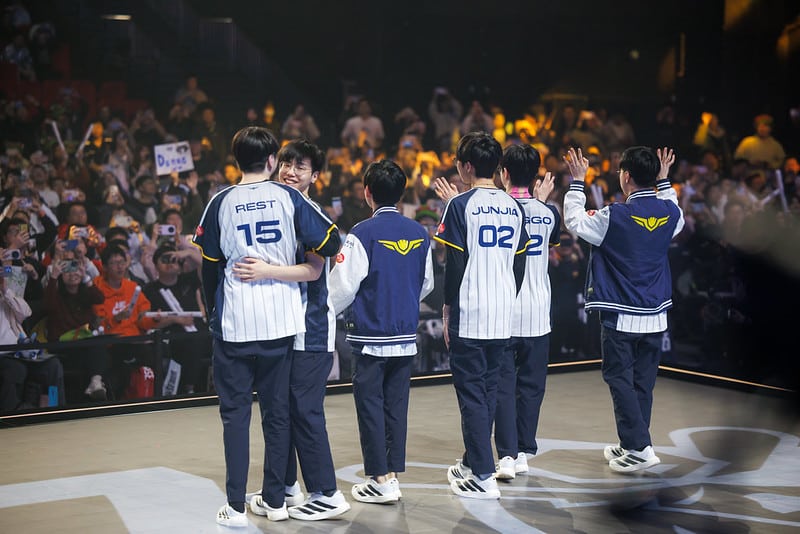 T1 | CFO与Top Esports锁定2025年全球总决赛最后八强席位