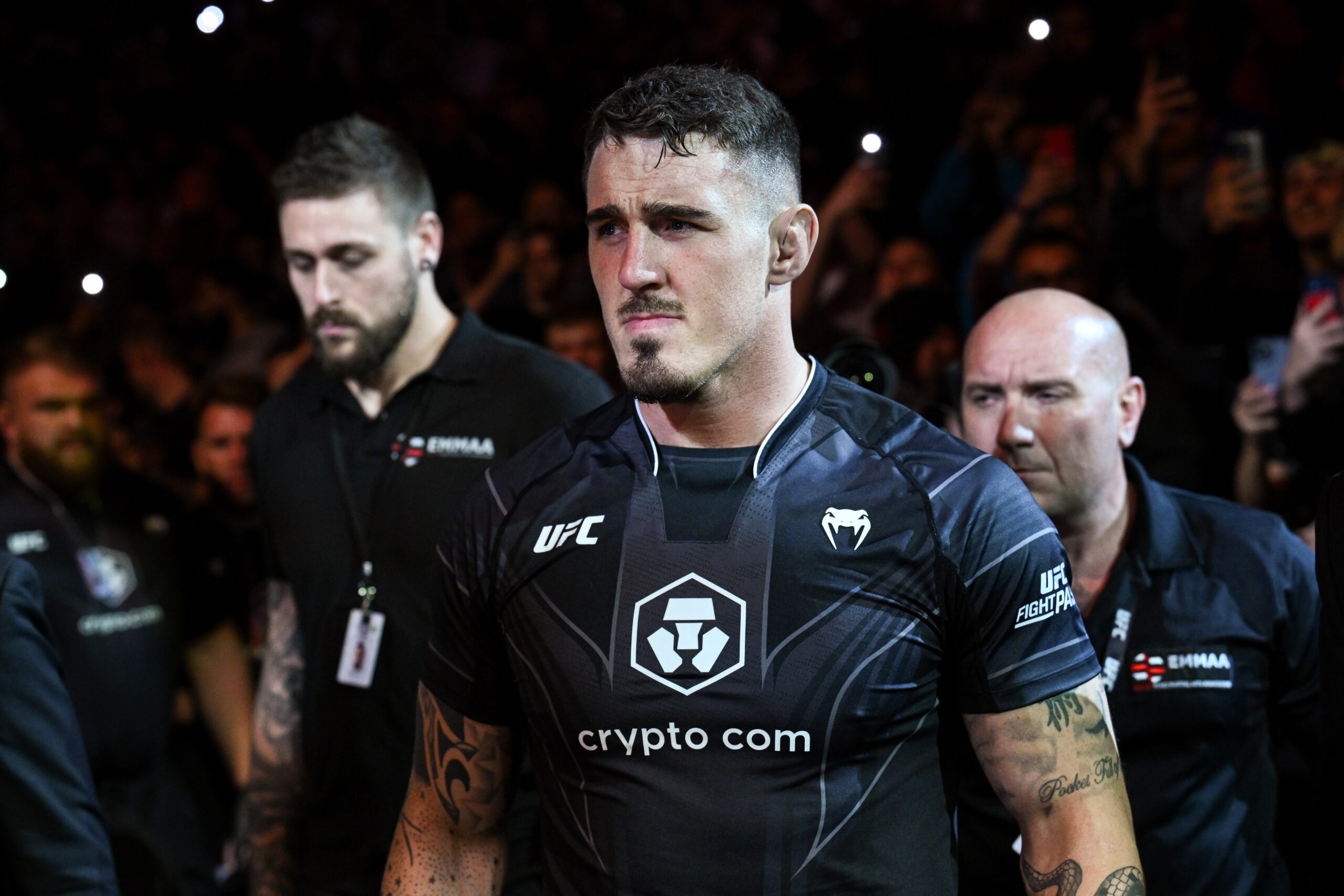 UFC 321最终预测 | 最新赔率 | 阿布扎比最佳投注选择