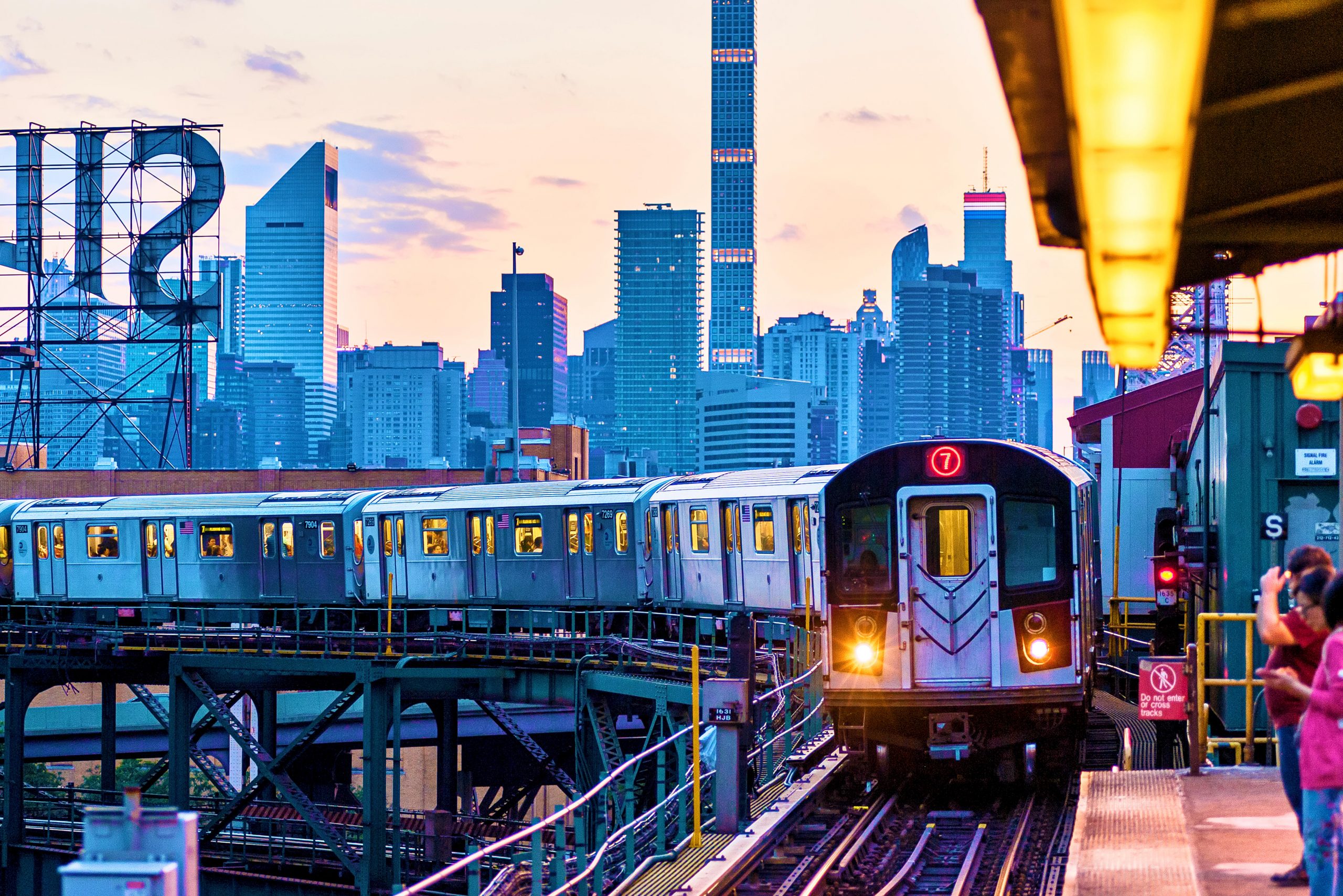 卡尔希在联邦法院对纽约州打击预测市场的行动提出质疑