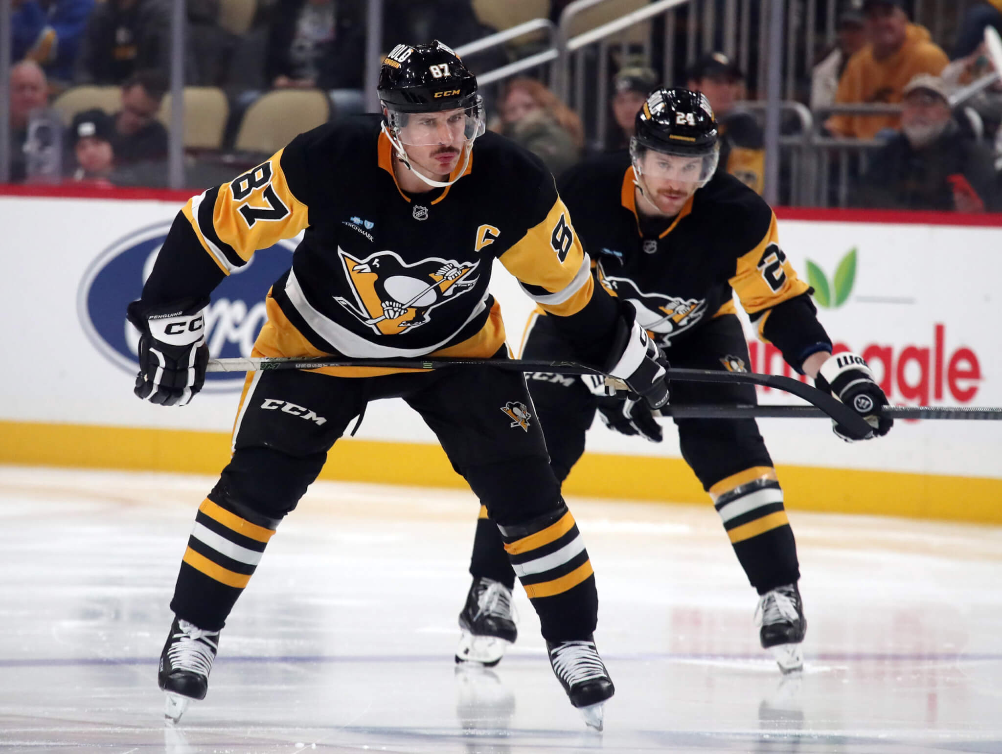 企鹅队 vs 飞人队 | 预测 | 推荐 | 赔率 | 首发门将（10月28日）