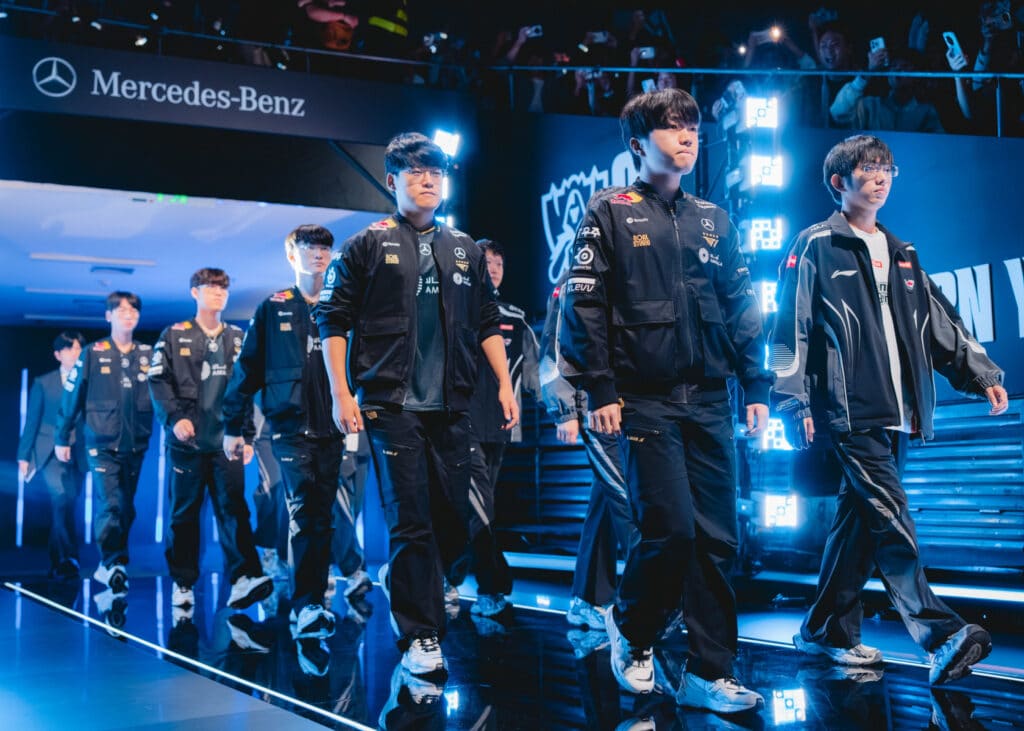 T1力克Anyone's Legend晋级英雄联盟2025全球总决赛四强