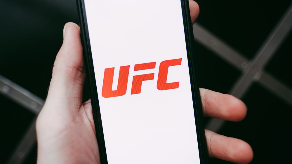UFC因投注调查解雇选手艾萨克·杜尔加里安 | 消息人士称