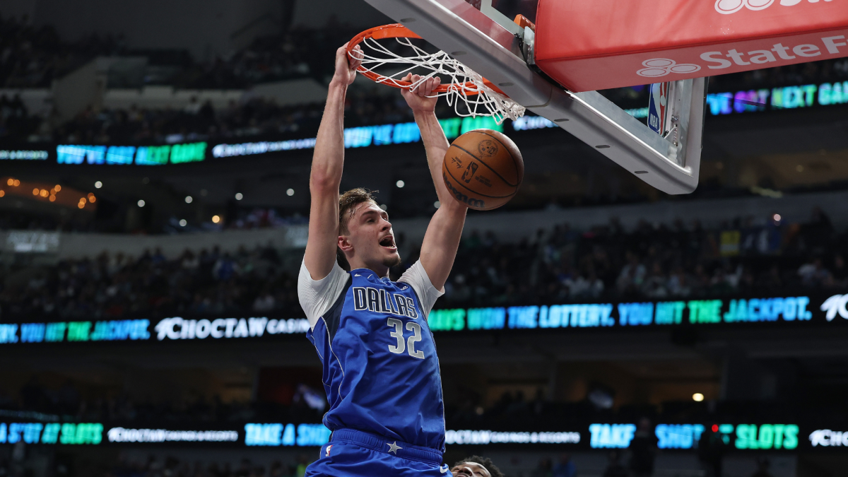 NBA新秀赛季表现盘点 | 库珀·弗拉格挣扎求生 | VJ·埃奇科姆展翅高飞 | 更多精彩看点