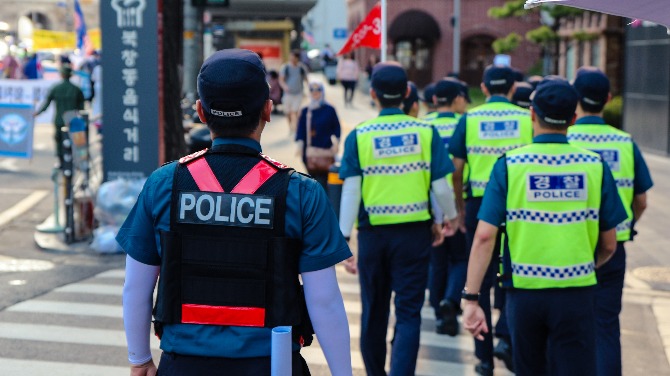 韩国警方捣毁与非法博彩网站关联的洗钱账户团伙