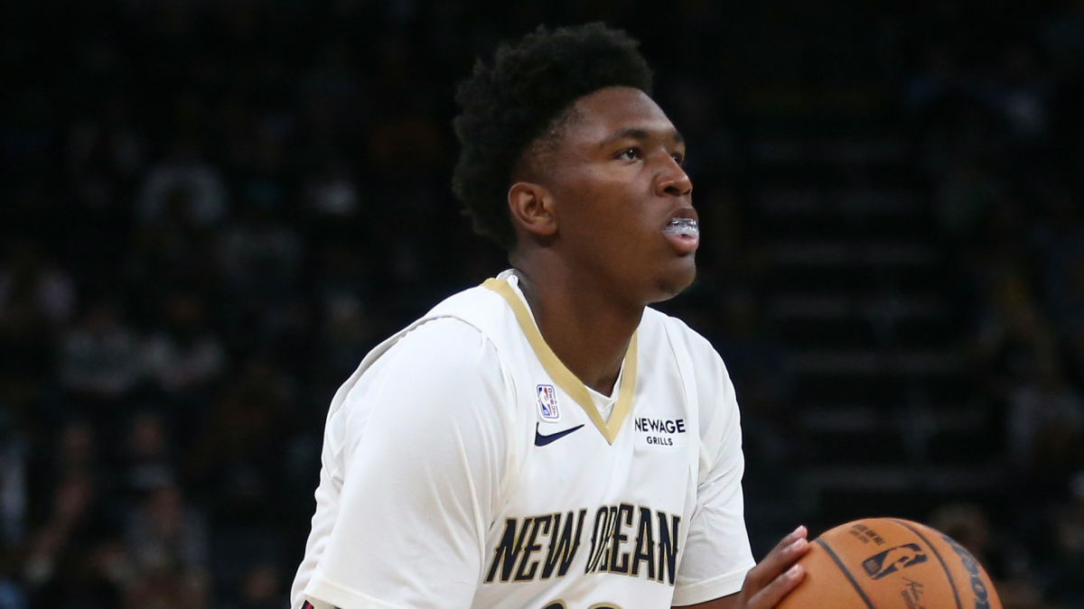 鹈鹕队交易德里克·奎恩的回报正在显现 | 但并非以任何人预期的方式