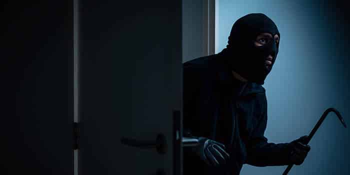 华盛顿赌场劫案嫌犯跨县作案后落网