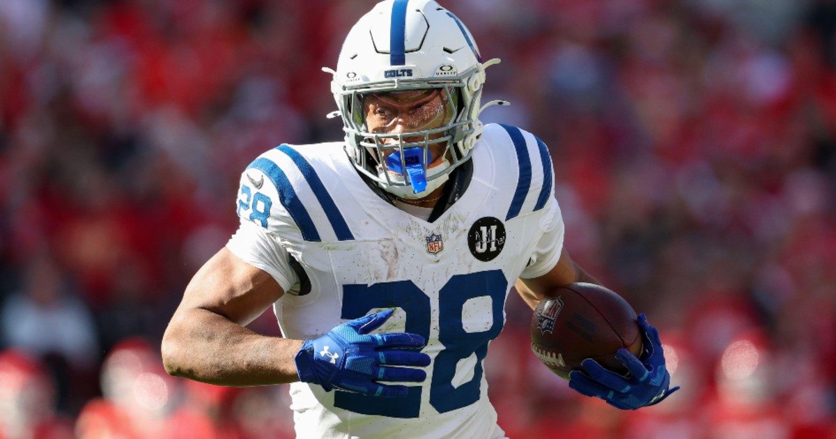 NFL新闻速递 | 达阵榜领跑者 | FanDuel感恩节“传腿”活动