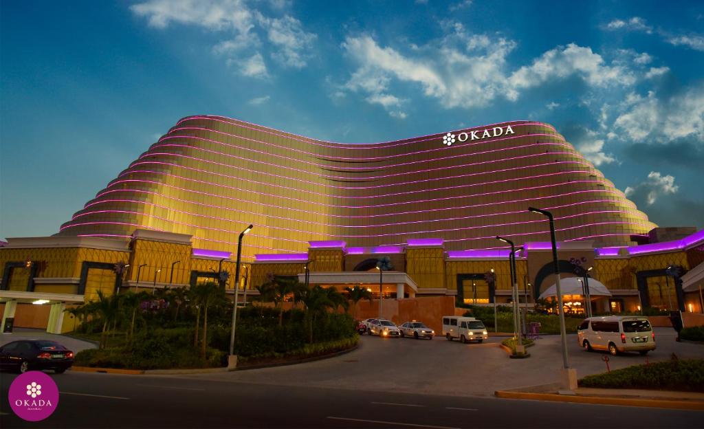 标普全球下调环球娱乐评级