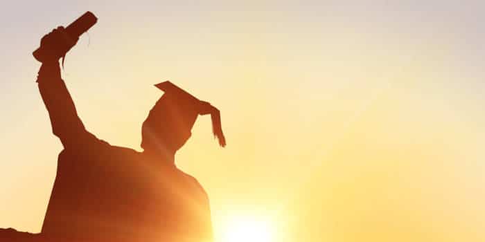 硬石赌场推出高中毕业生奖学金计划