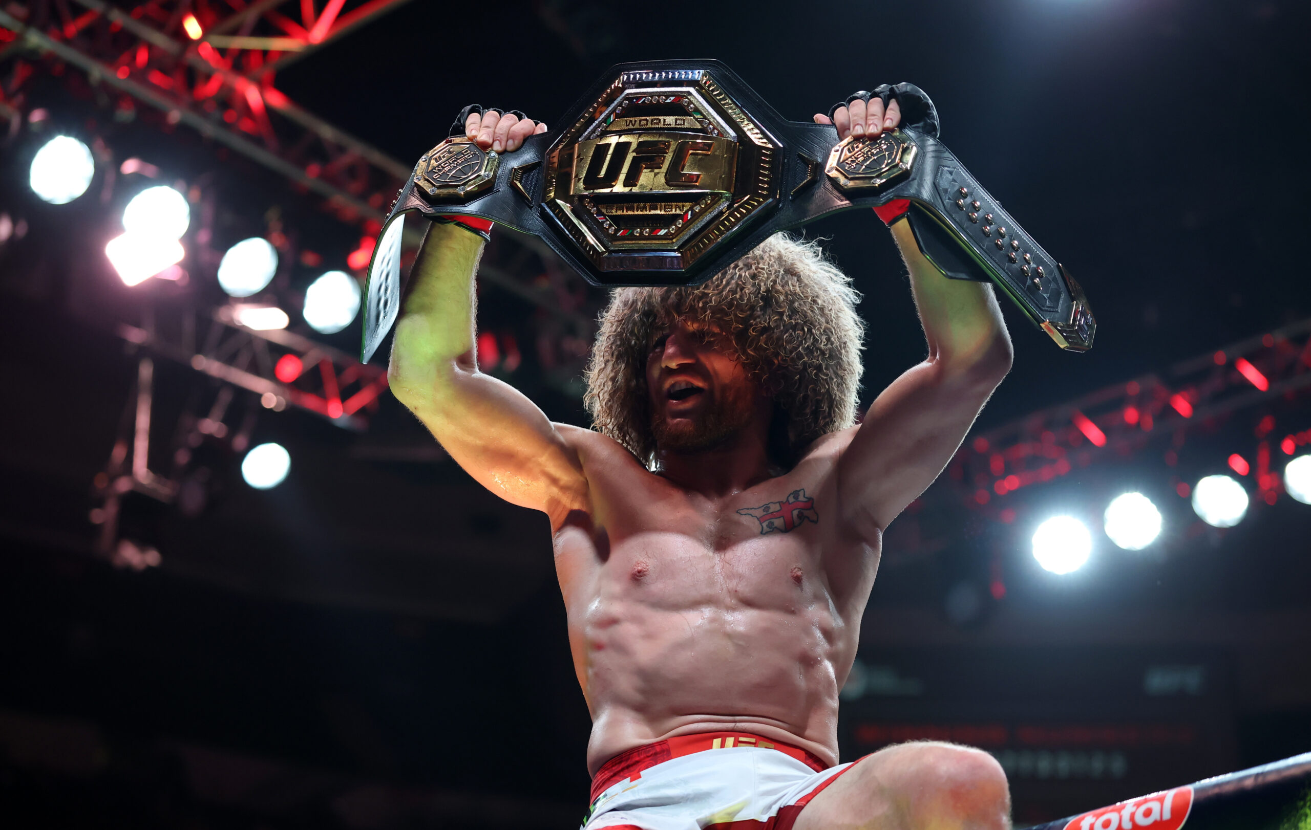 UFC 323赛前预测 | 赔率 | 德瓦利什维利 vs 严再战 | 精选推荐