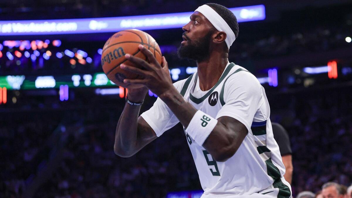 NBA每日梦幻赛事精选 | 周五阵容建议来自赢得200万美元的每日梦幻专家