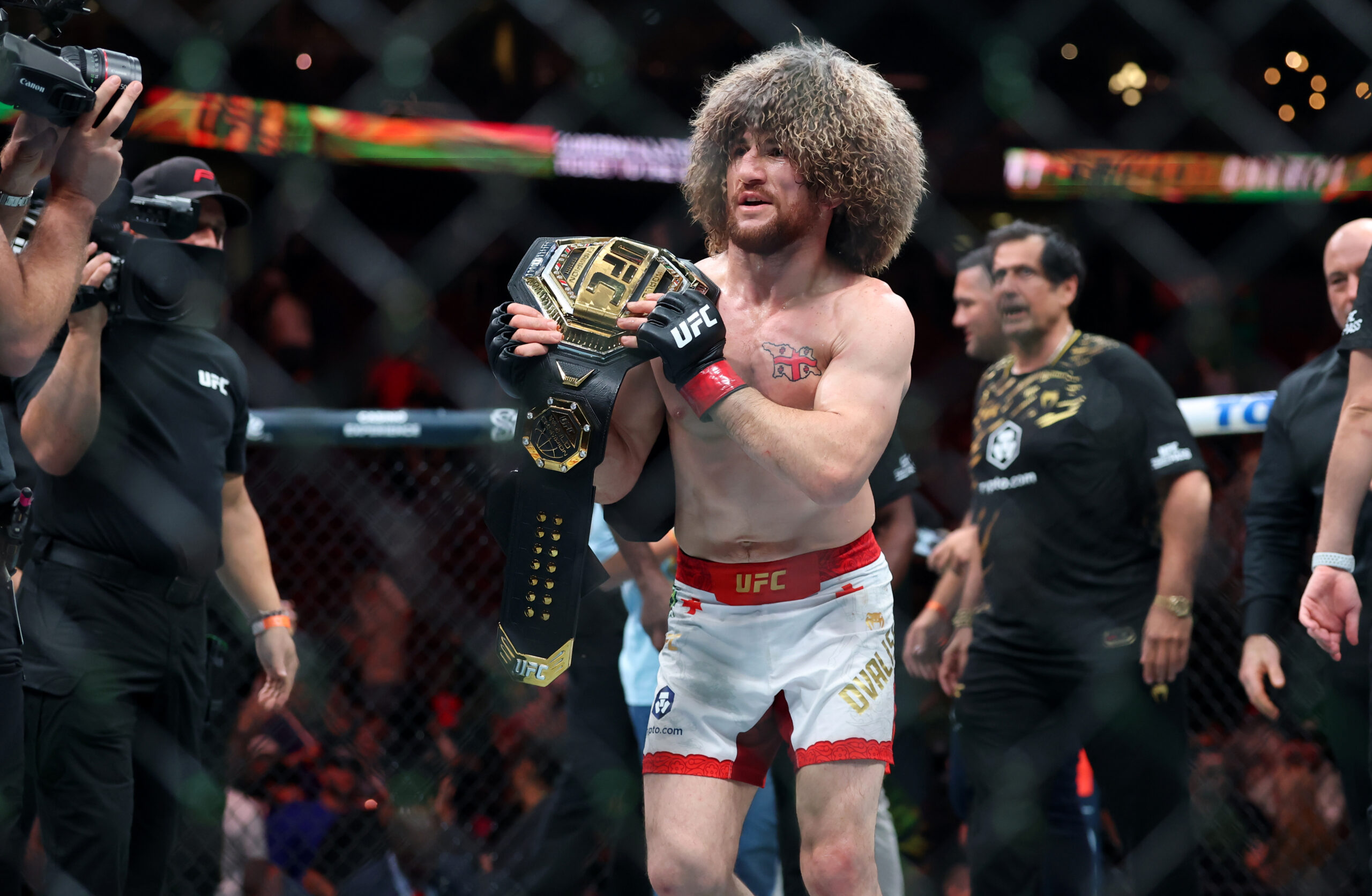 UFC 323最终预测 | 德瓦利什维利 vs 严嘉瑛二番战 | 精选预测 | 今晚赔率 UFC 323最终预测 | 德瓦利什维利 vs 严嘉瑛二番战 | 精选预测 | 今晚赔率