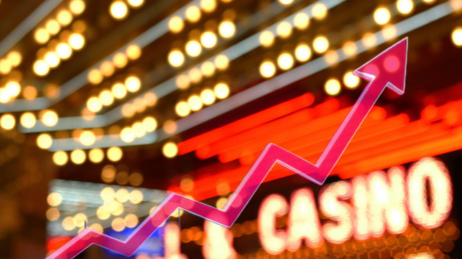 澳门赌场收入预测上调 | 市场复苏加速