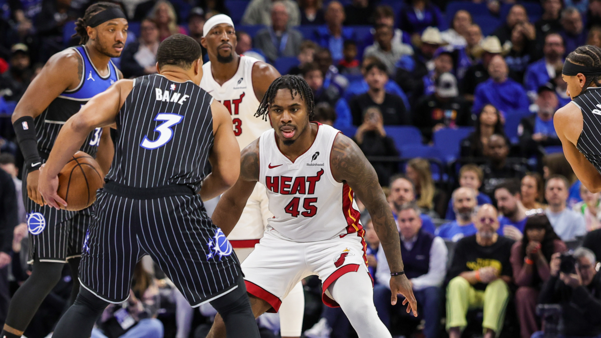 身高不足6英尺的NBA球员如何在日益高大的联盟中生存 | 并茁壮成长 身高不足6英尺的NBA球员如何在日益高大的联盟中生存 | 并茁壮成长