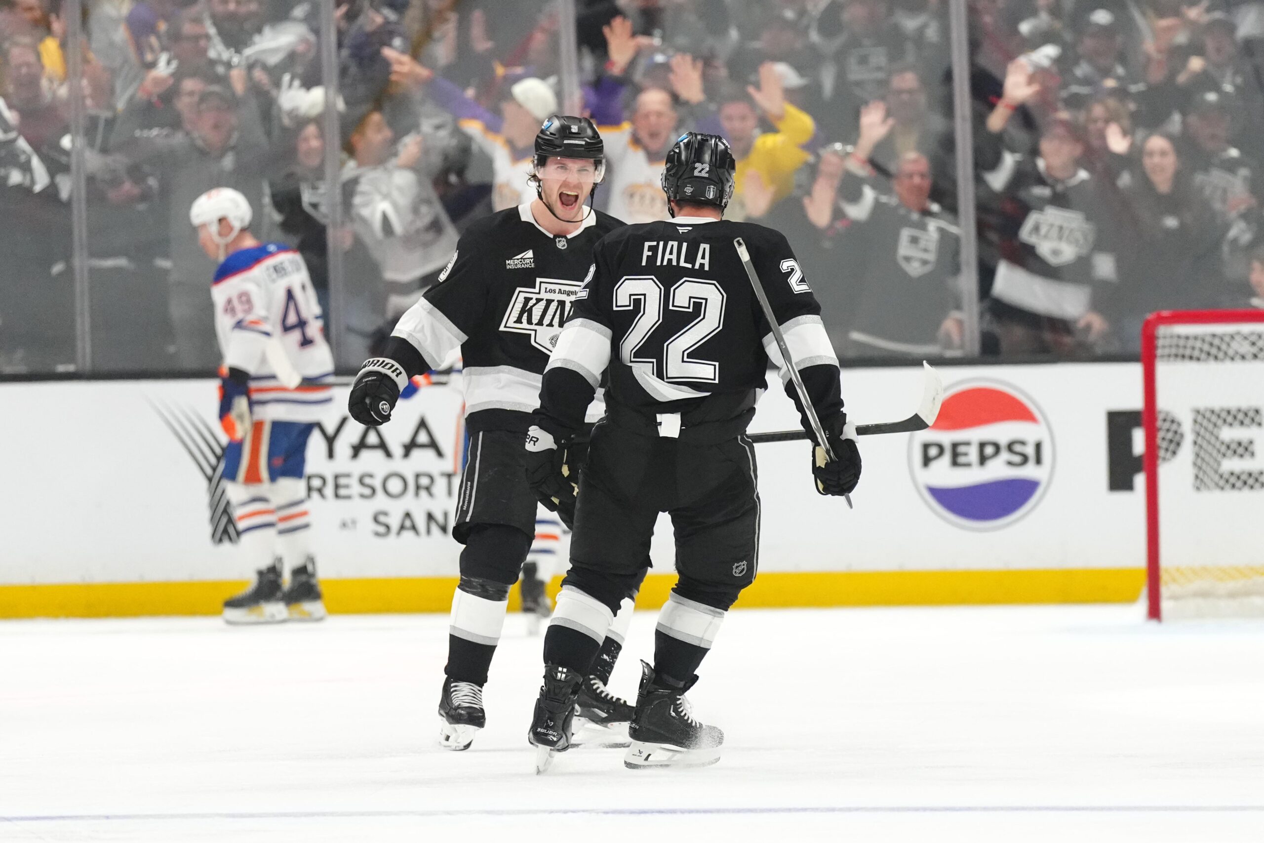 国王队 vs 海怪队 | 预测 | 推荐与赔率 | 预计首发阵容(12月10日周三) 国王队 vs 海怪队 | 预测 | 推荐与赔率 | 预计首发阵容(12月10日周三)