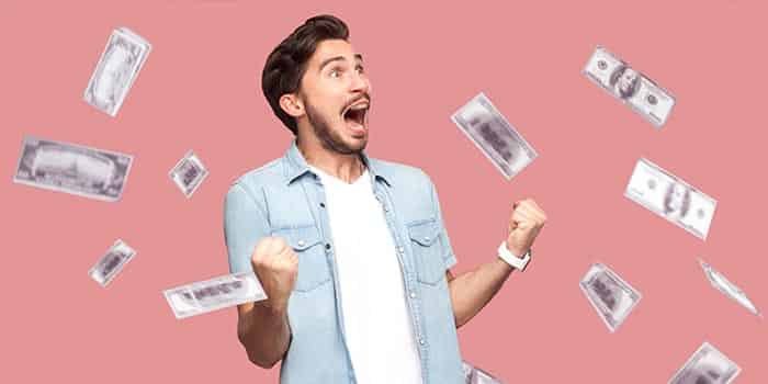 格洛斯特县玩家赢得快速抽奖累积大奖半数奖金