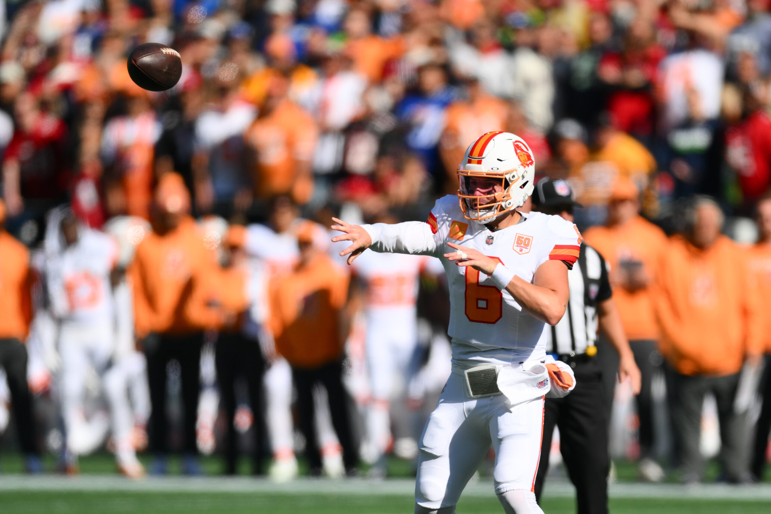 猎鹰对阵海盗 | 周四夜赛同场串关 | 第15周2.30双选串关