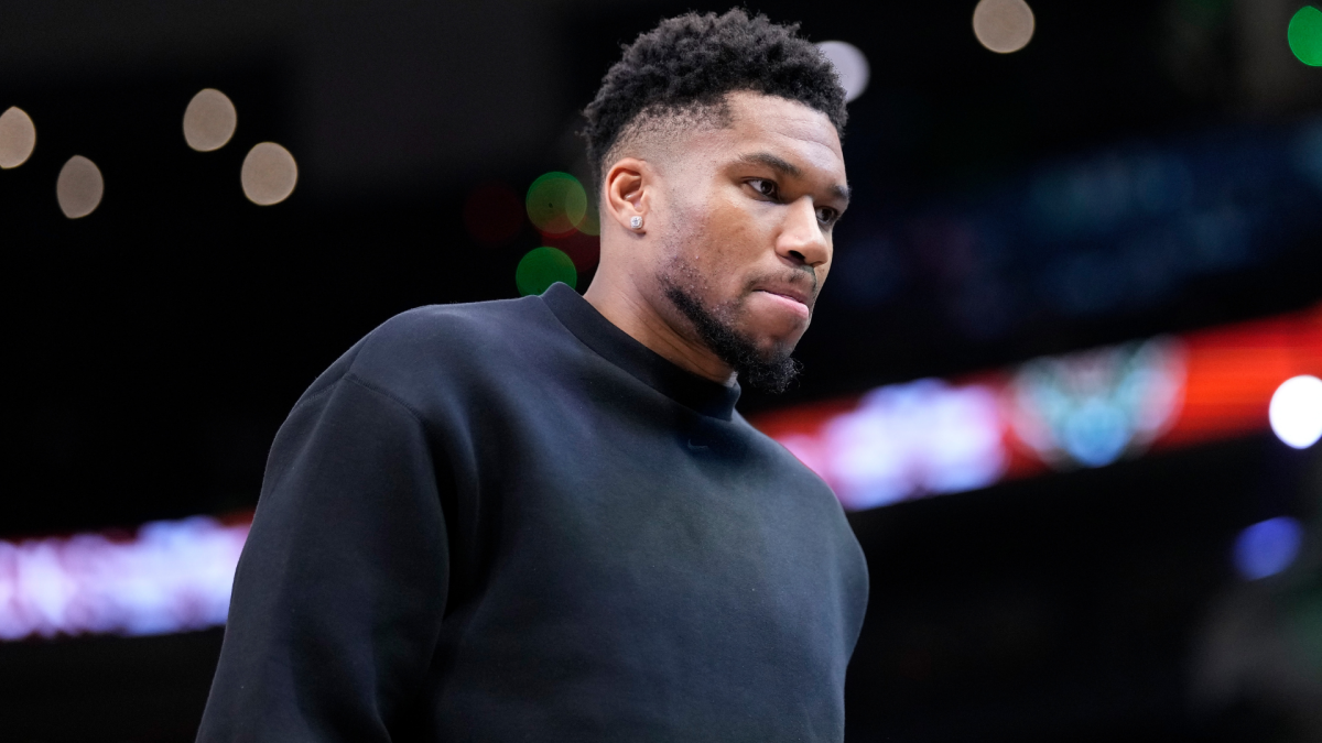 扬尼斯·阿德托昆博交易传闻 | 雄鹿队会选择立即争冠的交易方案吗？