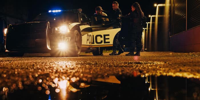 彩票中奖者被指为1988年爱尔兰共和军谋杀案的嫌疑司机