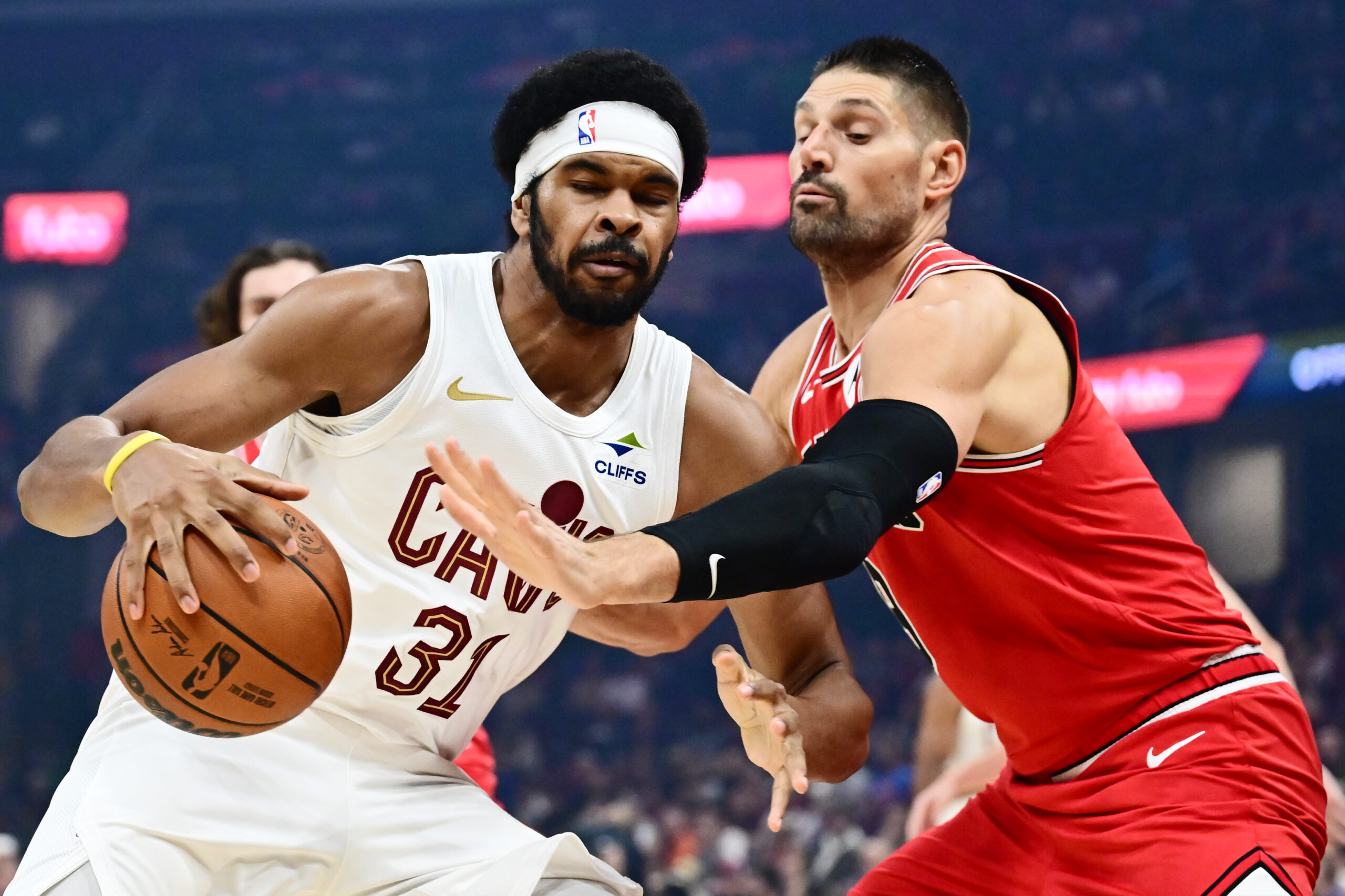 骑士对阵公牛球员个人数据预测 | 贾雷特·阿伦与尼古拉·武切维奇最佳投注选择 骑士对阵公牛球员个人数据预测 | 贾雷特·阿伦与尼古拉·武切维奇最佳投注选择