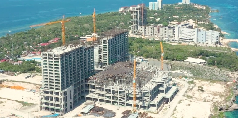 菲律宾博彩监管机构撤销执照 | 丹尼斯·吴的翡翠湾赌场即将终结