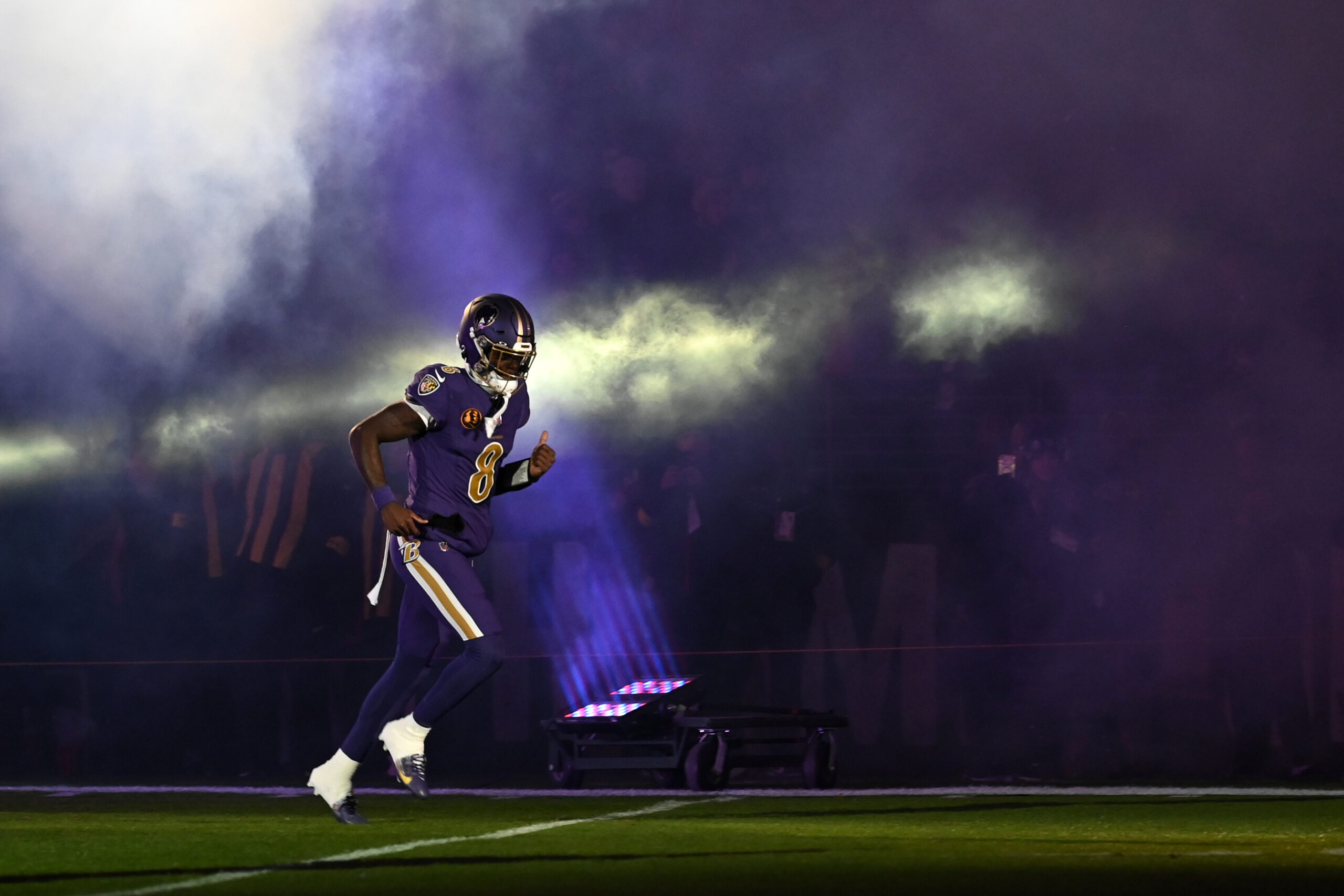 新英格兰爱国者队对阵巴尔的摩乌鸦队预测 | 推荐及投注赔率（周日夜足球赛）