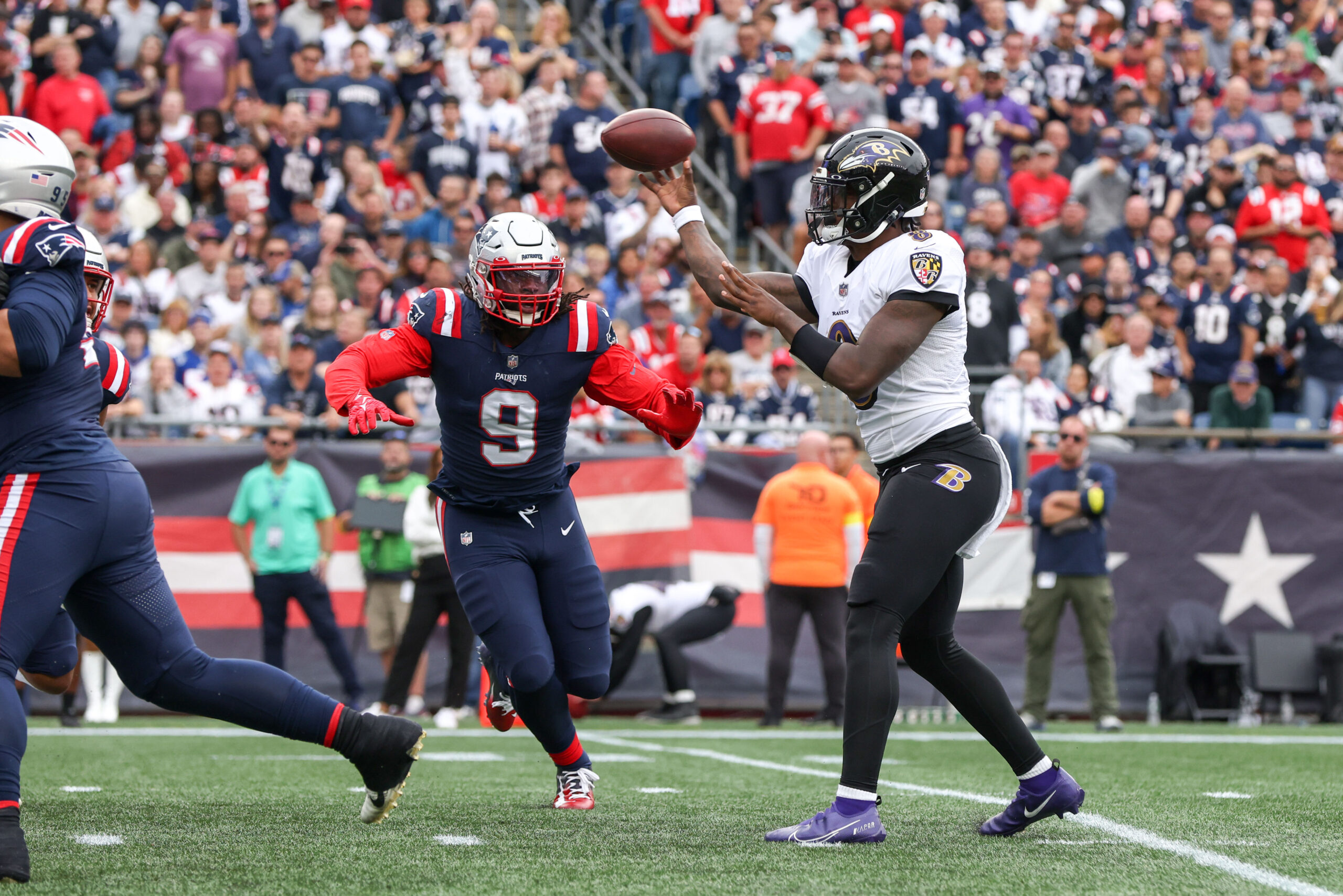 最终赔率 | 专家预测 | 爱国者对阵乌鸦（周日夜赛第16周）