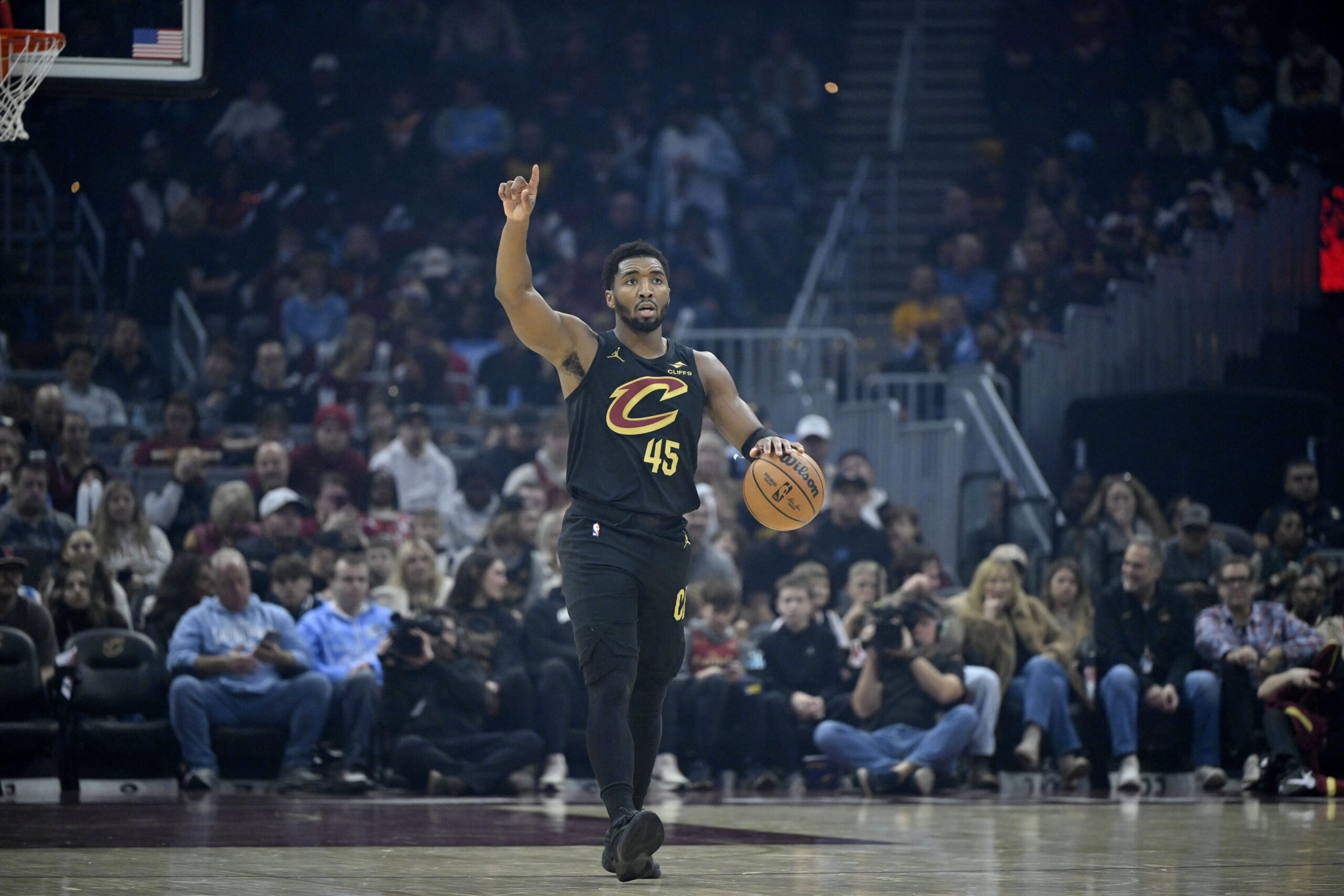 克利夫兰骑士队 vs 纽约尼克斯队 | 圣诞大战预测与推荐