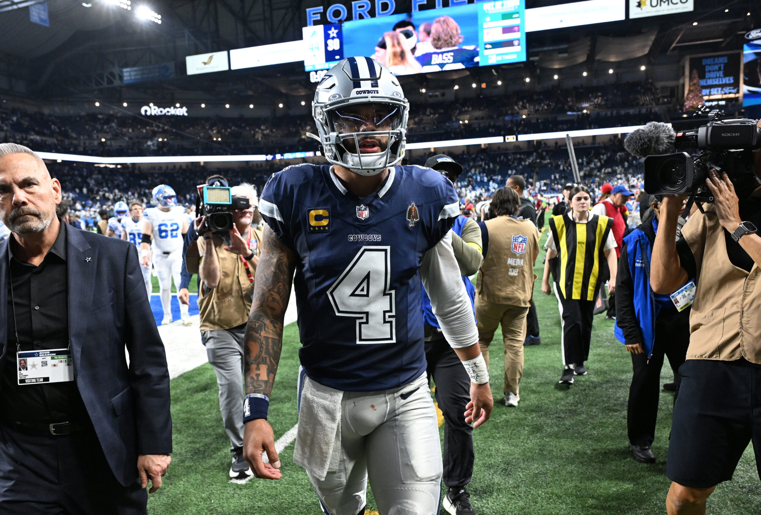 牛仔队对阵指挥官队 | 圣诞节最佳同场串关